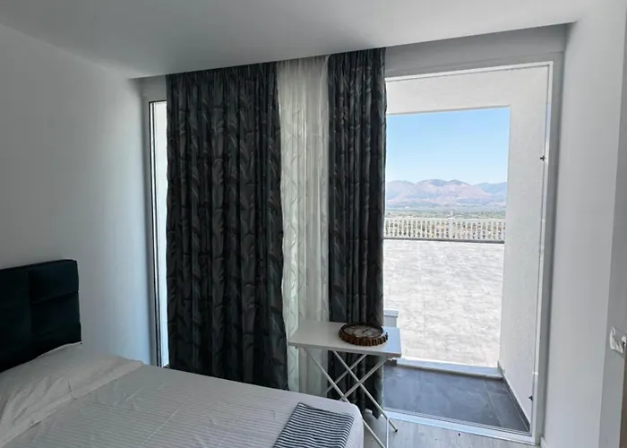 Anila's Triple With Grand Terrace Apartment Sarande