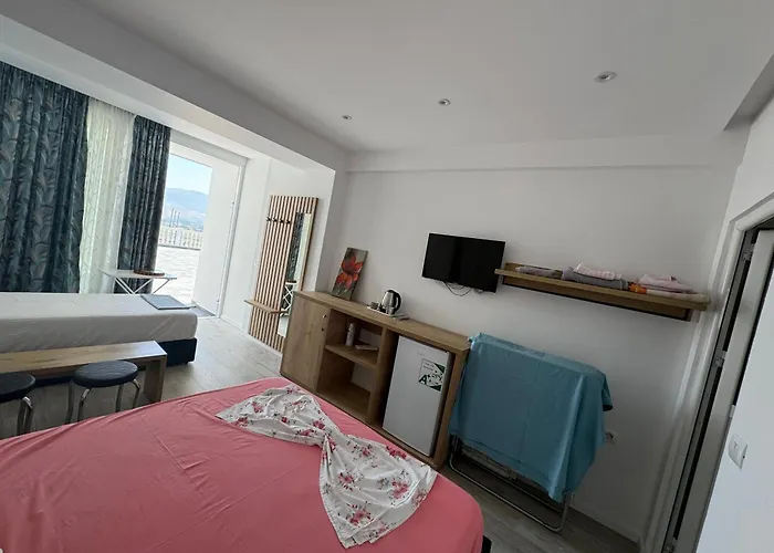 Appartement Anila's Triple With Grand Terrace *